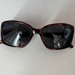 Folding sunglasses by Lori Greiner